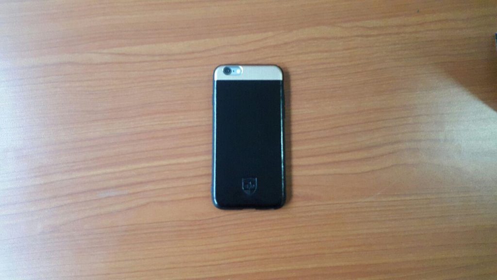 Back of Afia Kwakyewaa Owusu-Nyantakyi's iPhone 5 device.